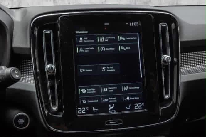 VOLVO XC40 - photo 17
