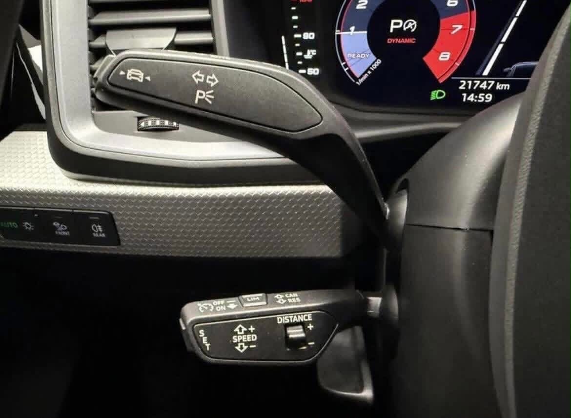 AUDI A1 SPORTBACK 35 TFSI LINE S-TRONIC KLIMA - photo 5