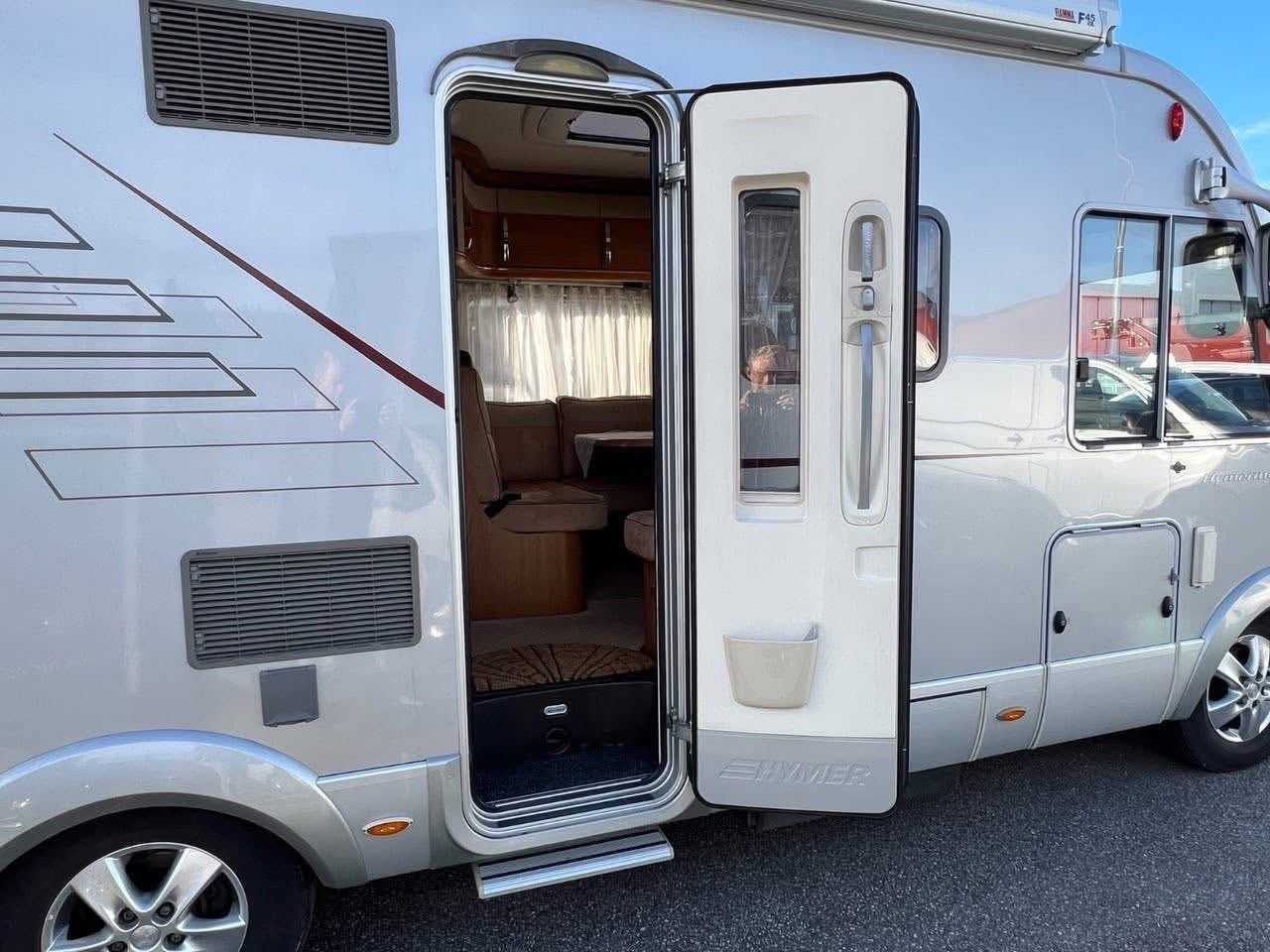 HYLER MOBIL B 654 SL - photo 25
