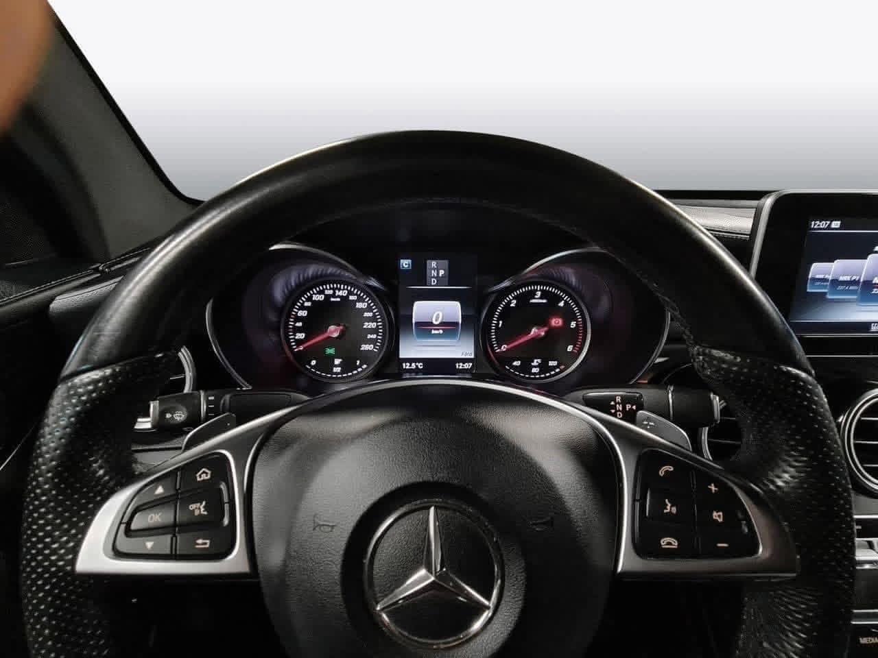 MERCEDES GLC 250D 4 MATIC COUPE AMG - photo 25