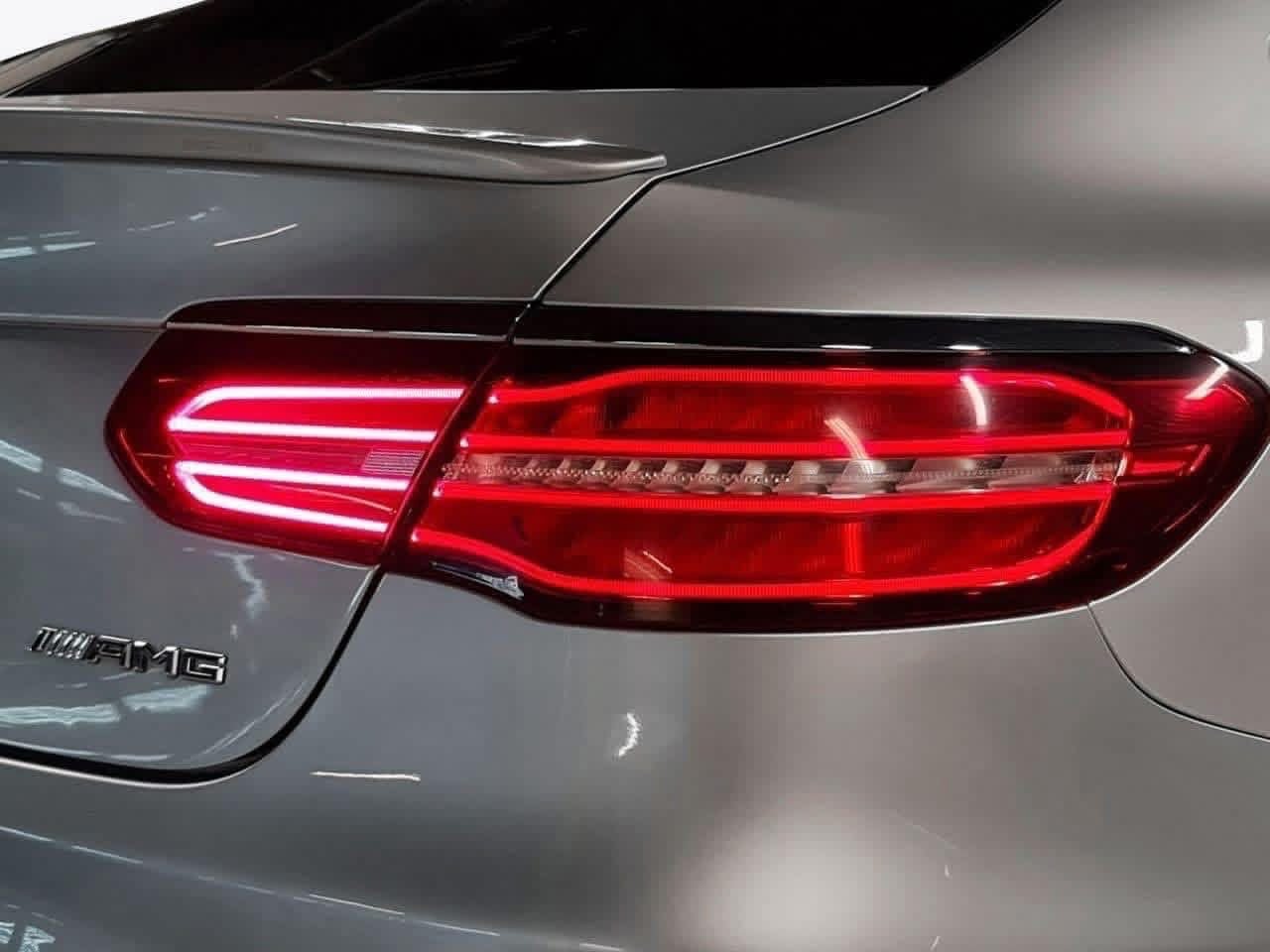 MERCEDES GLC 250D 4 MATIC COUPE AMG - photo 28