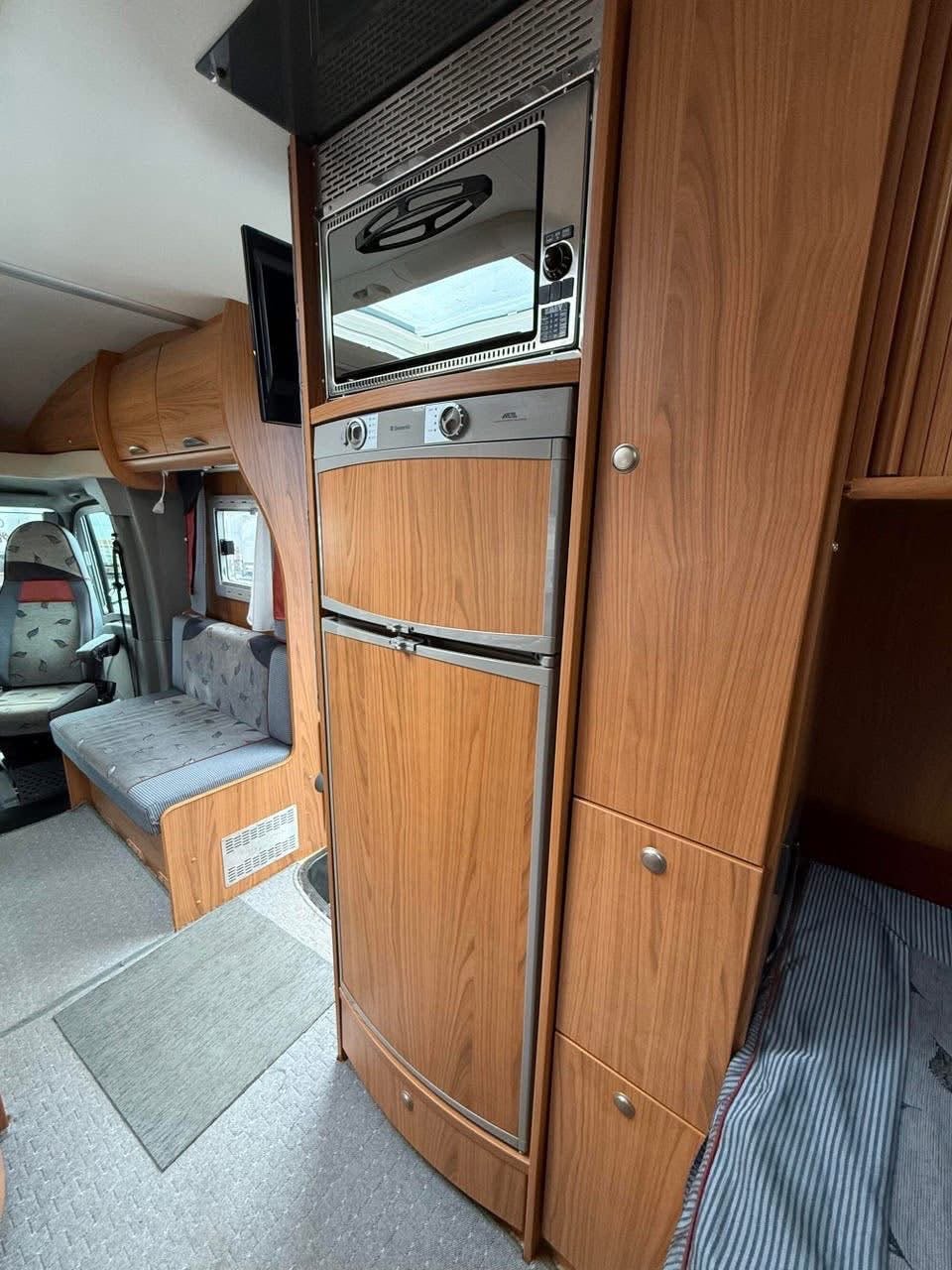 BURSTNER DELFIN PERFORMANCE 625 3.0 - photo 5