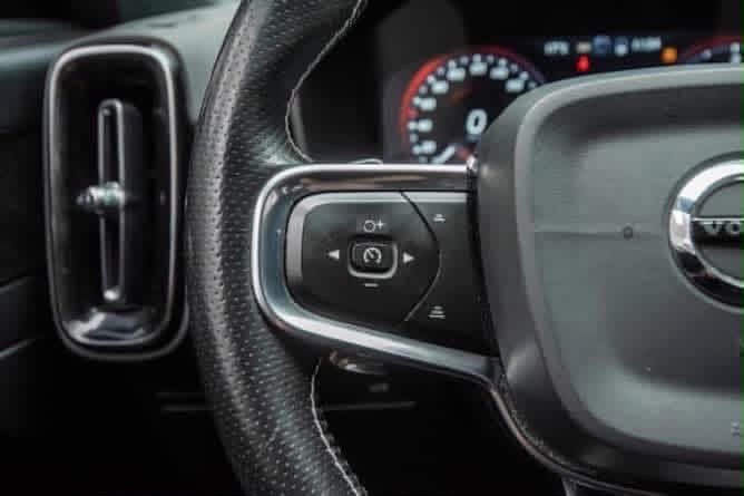 VOLVO XC40 - photo 6