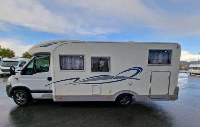 RENAULT ADRIA 3.0 - photo 2