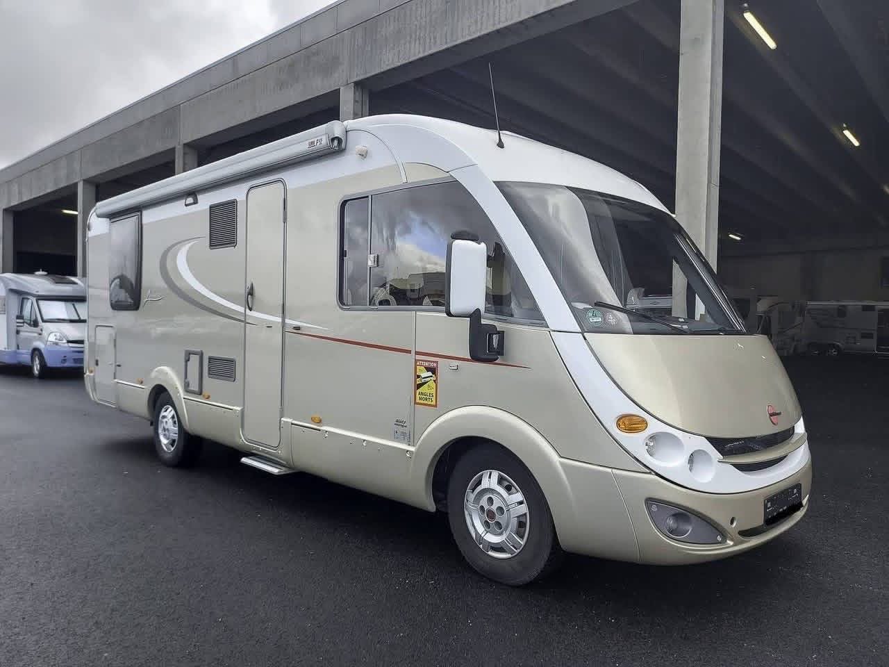 BURSTNER AVIANO I 727 3L