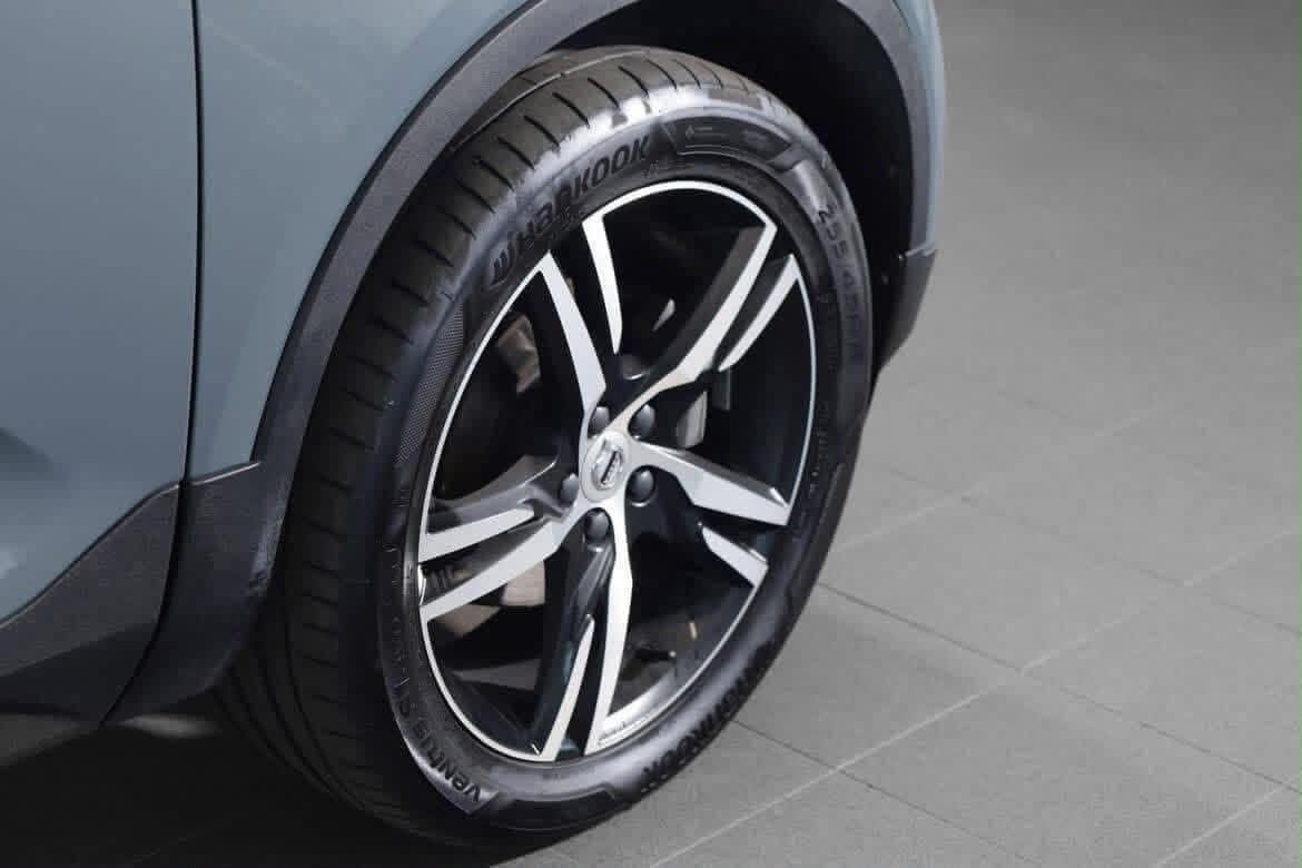 VOLVO XC40 - photo 26
