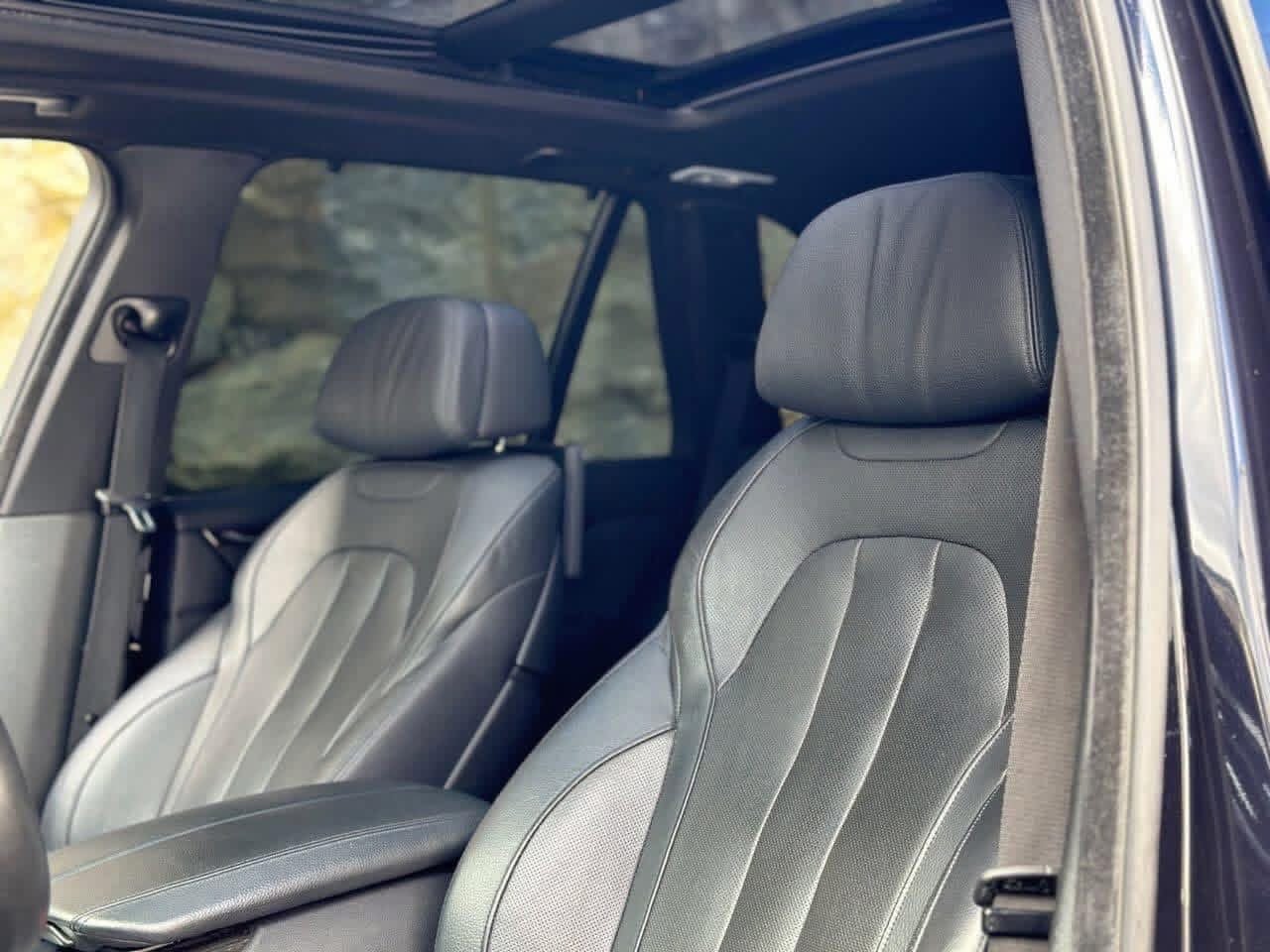 BMW X5 M50d - photo 23