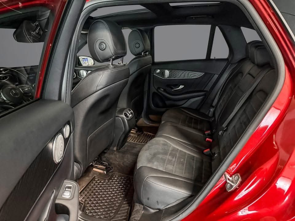 MERCEDES-BENZ GLC 300 e 4MATIC AMG - photo 16