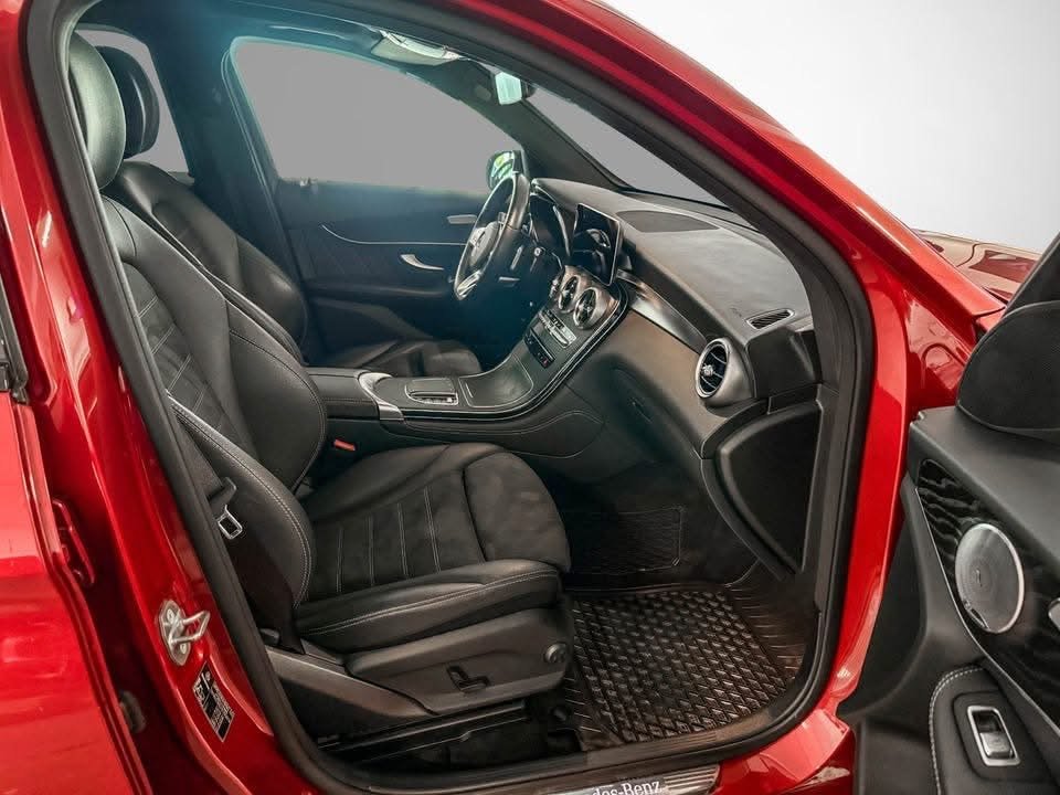 MERCEDES-BENZ GLC 300 e 4MATIC AMG - photo 21