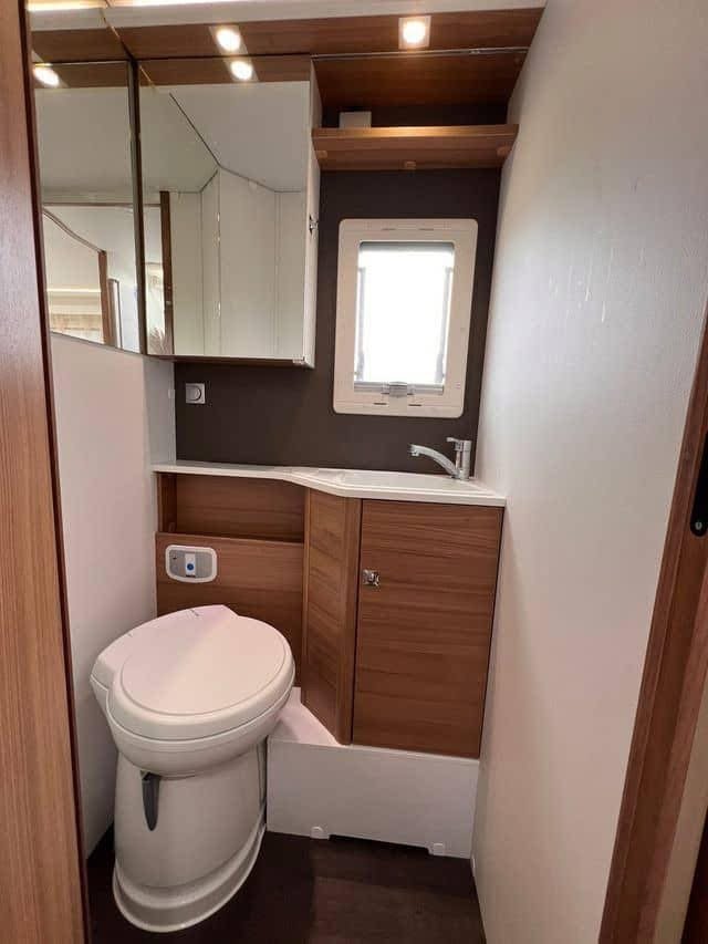 ADRIA MATRIX M 670 SL SUPREME - photo 6