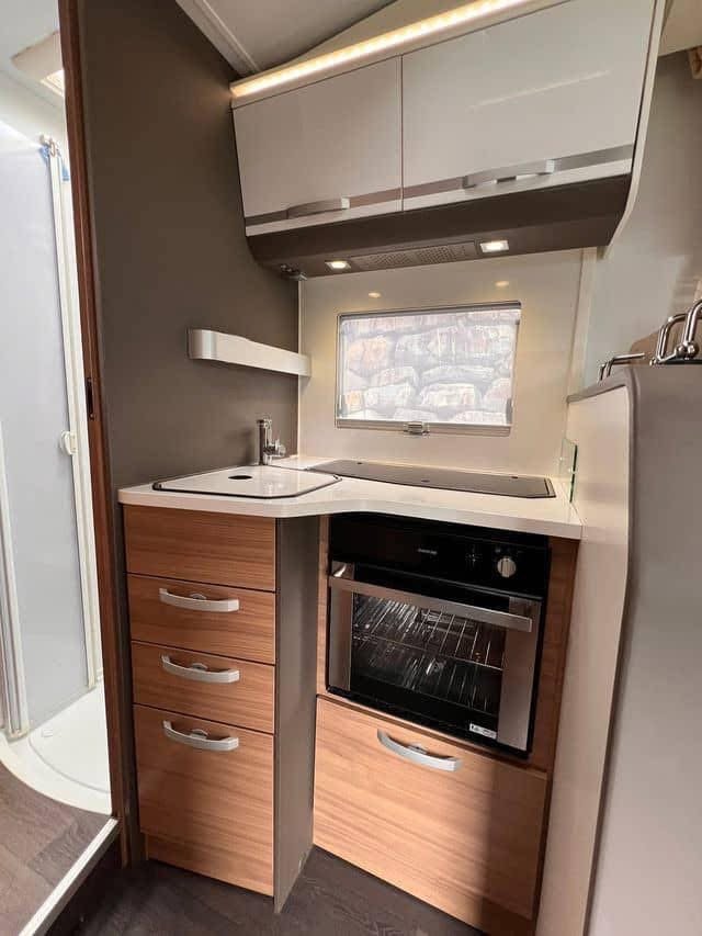 ADRIA MATRIX M 670 SL SUPREME - photo 8