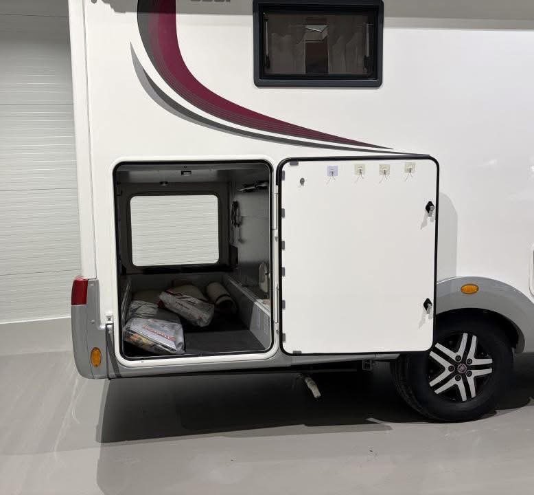 FIAT RAPIDO 890F - photo 23
