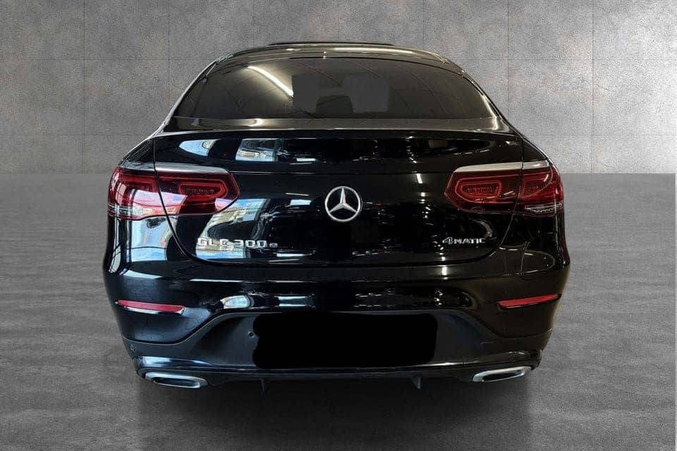 Mercedes-Benz Glc 300e 4Matic AMG - photo 3