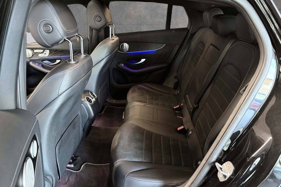 Mercedes-Benz Glc 300e 4Matic AMG - photo 9