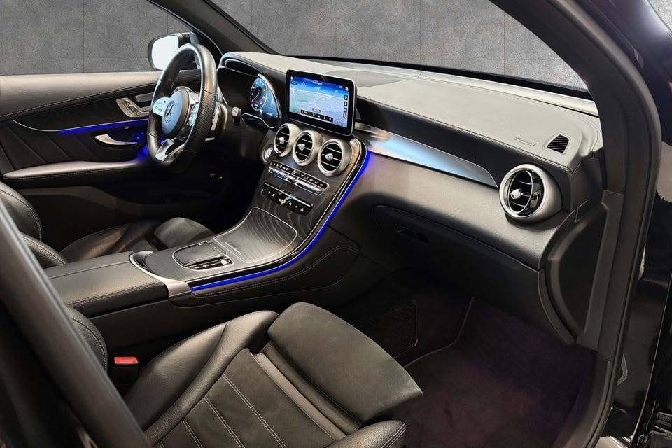 Mercedes-Benz Glc 300e 4Matic AMG - photo 5