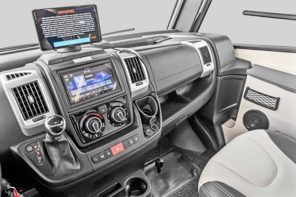 CHALLENGER SIRIUS 206 - photo 12