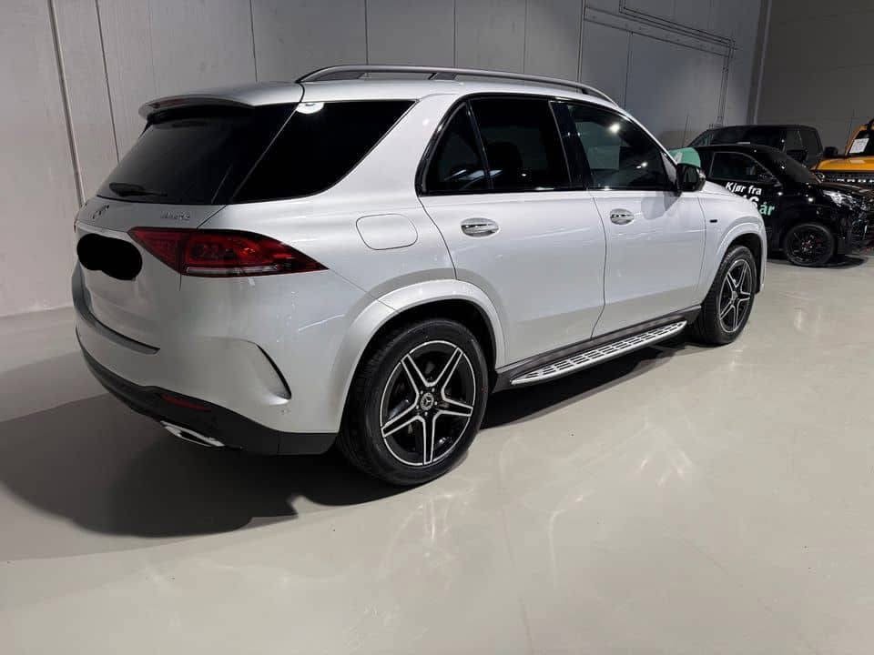 Mercedes-Benz GLE 350de 4MATIC AMG - photo 31