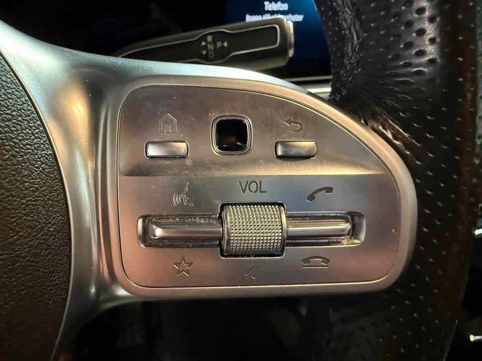 Mercedes-Benz GLE 350de 4MATIC AMG - photo 14