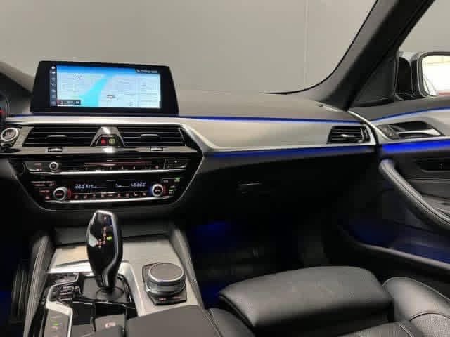 BMW 5-serie 530e M-SPORT - photo 9