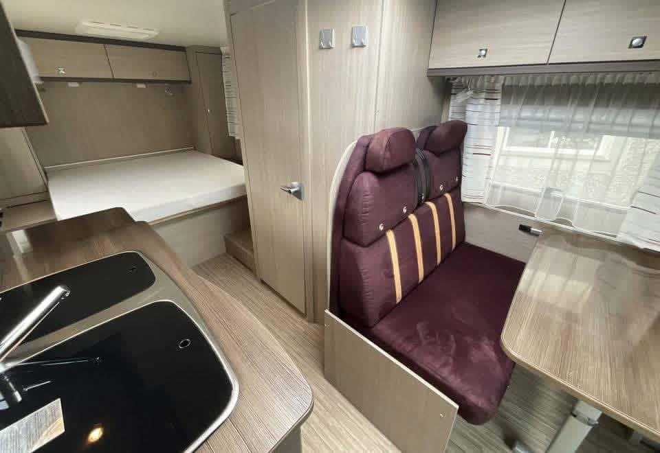 DETHLEFFS GLOBE S 685 - photo 9