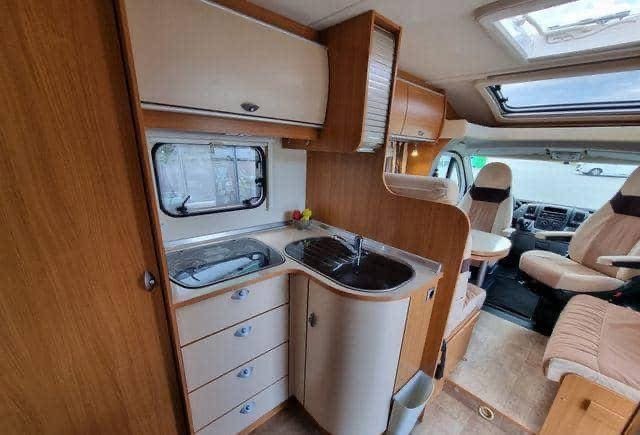 FIAT BURSTNER NEXXO T660 - photo 10