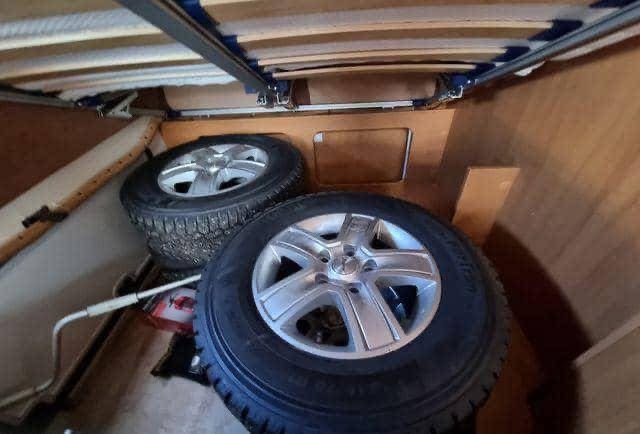 FIAT BURSTNER NEXXO T660 - photo 32