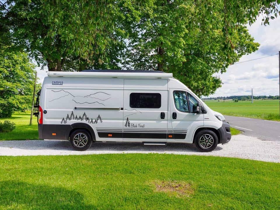 FIAT BURSTNER CAMPEO BLACK FOREST 640 - photo 32