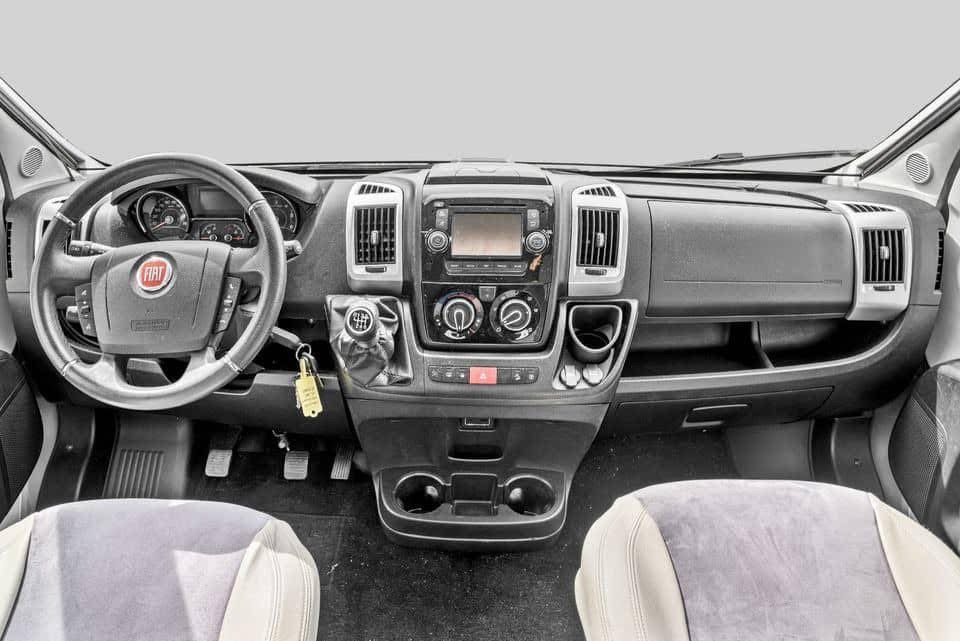 FIAT CHALLENGER VANY V114 MAX - photo 4