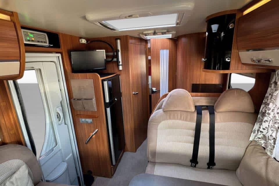 FIAT ADRIA CORAL S 690 SC - photo 4