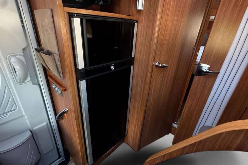 FIAT ADRIA CORAL S 690 SC - photo 14