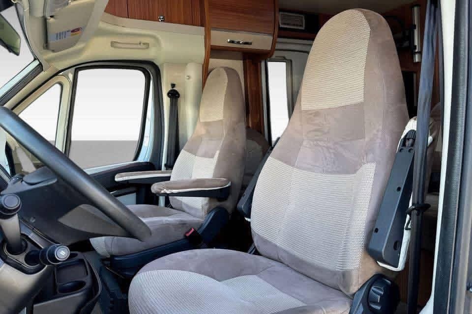 FIAT ADRIA CORAL S 690 SC - photo 21