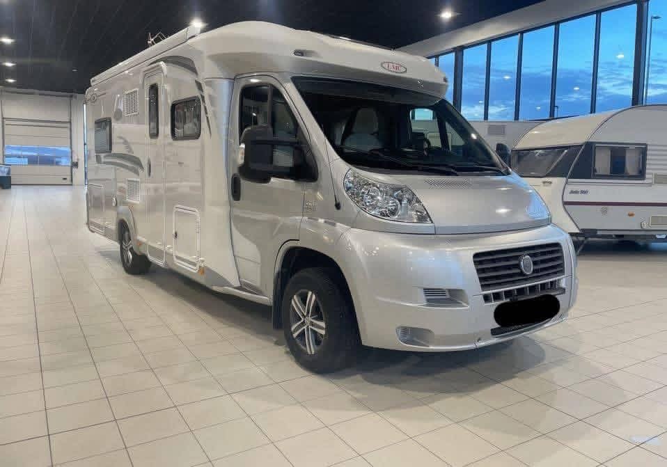 LMC T 660 - photo 28
