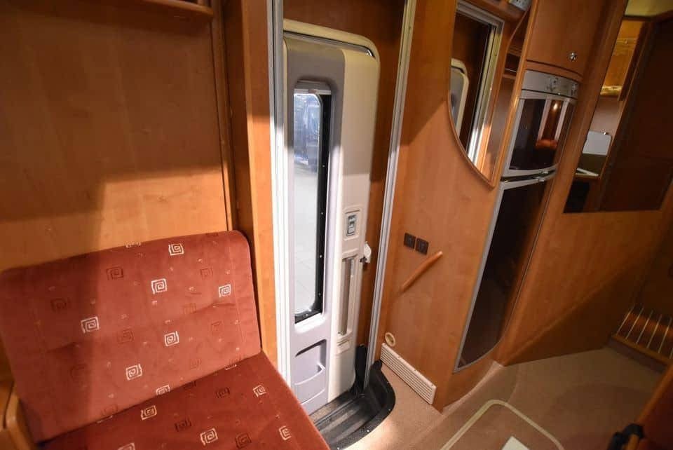 RAPIDO 9083 DF - photo 18