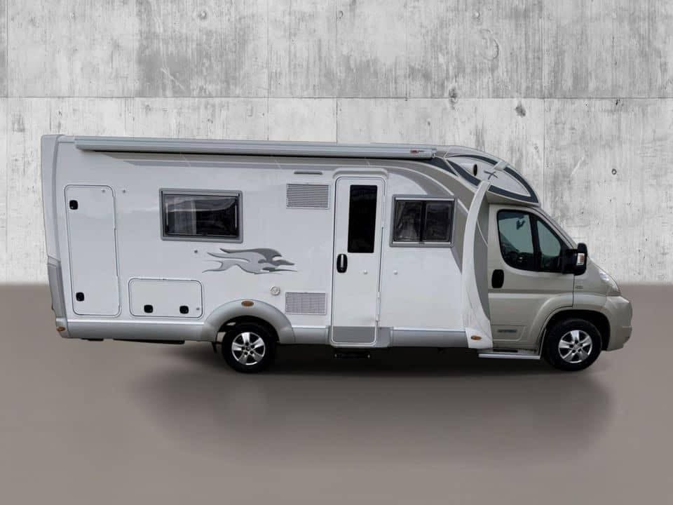 LAIKA X 718R - photo 2