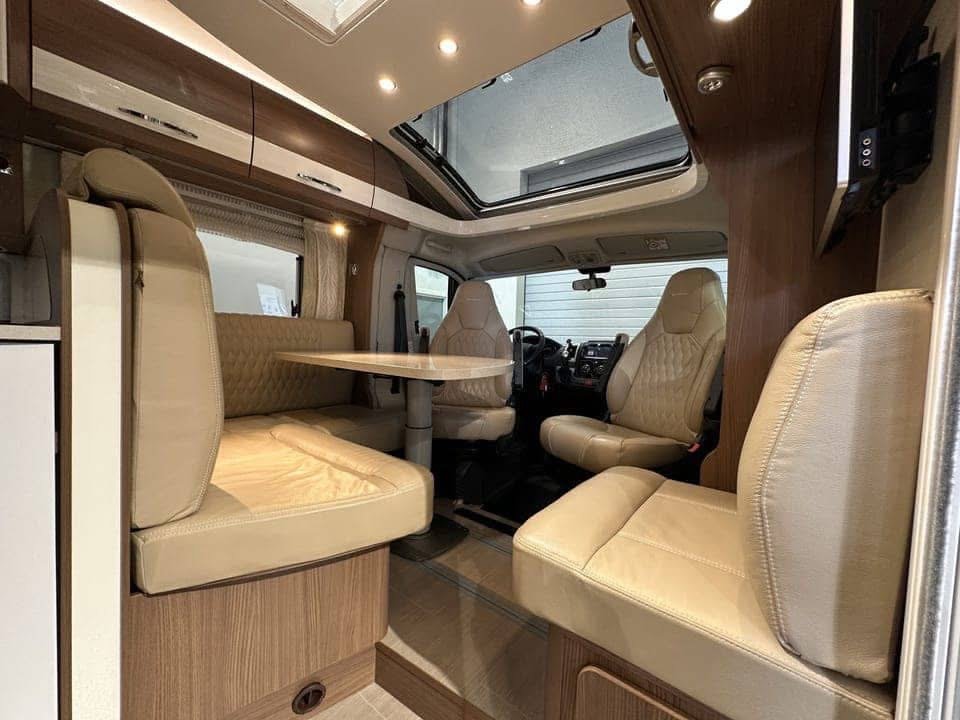 BURSTNER NEXXO T 720 - photo 29