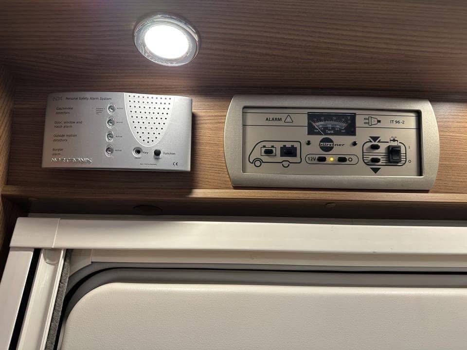 BURSTNER NEXXO T 720 - photo 10