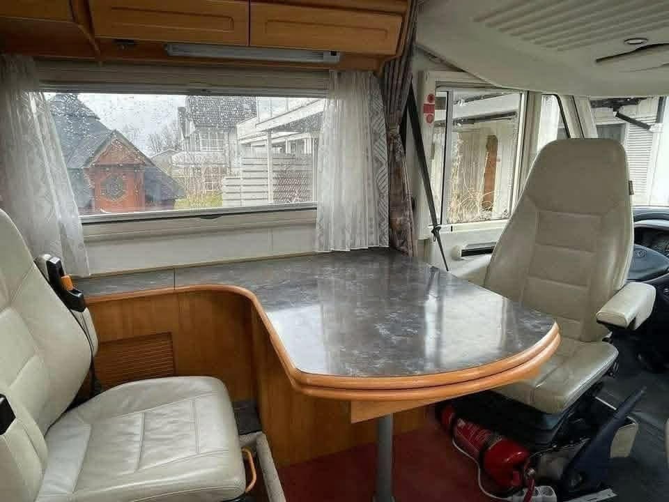 MERCEDES HYMER S 510 - photo 12