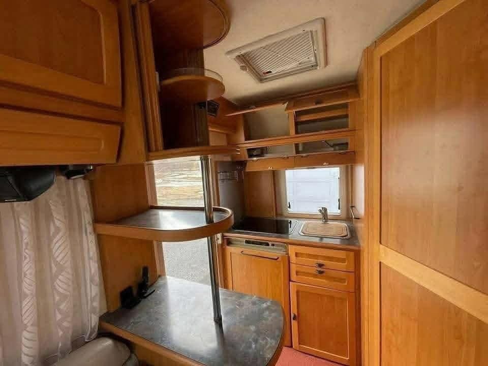 MERCEDES HYMER S 510 - photo 15