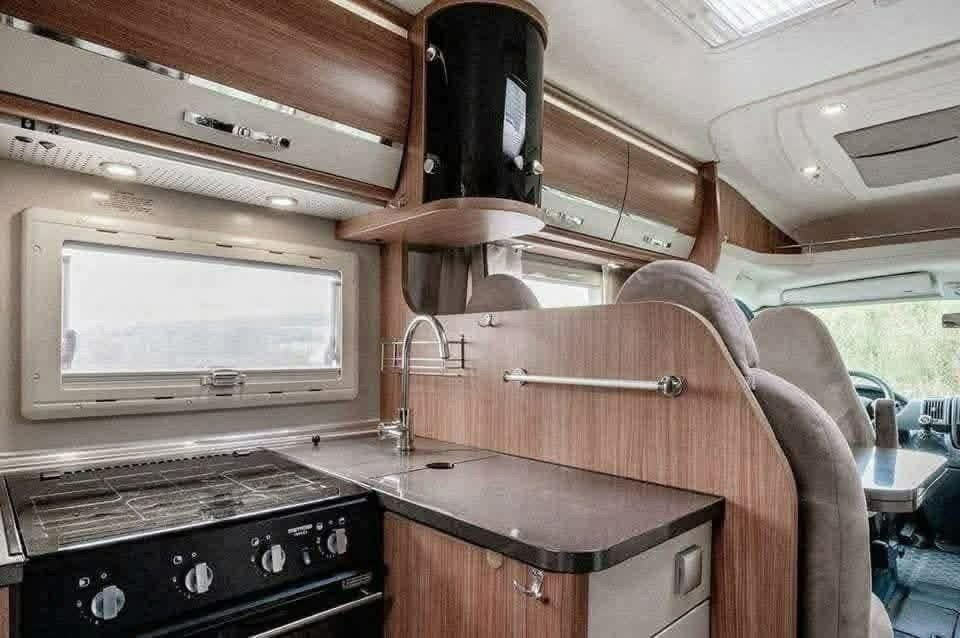 ADRIA CORAL S 670 SL - photo 9