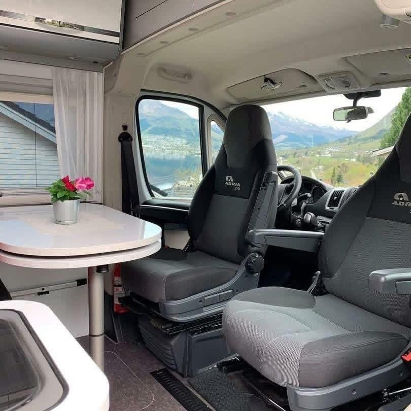 ADRIA TWIN 600 SPT - photo 8