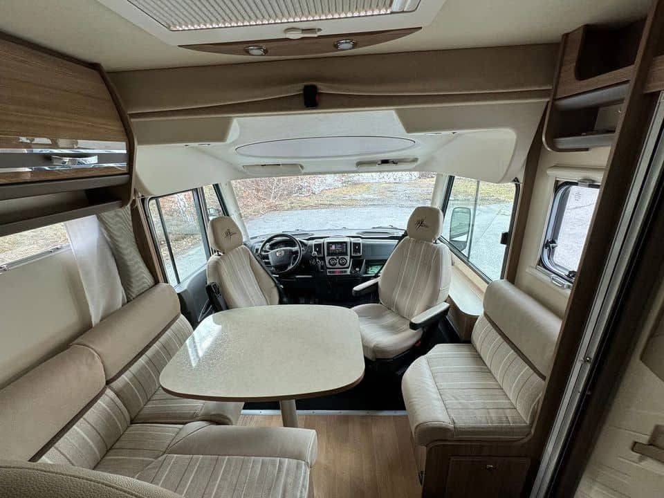 RAPIDO 881 (S8) - photo 16