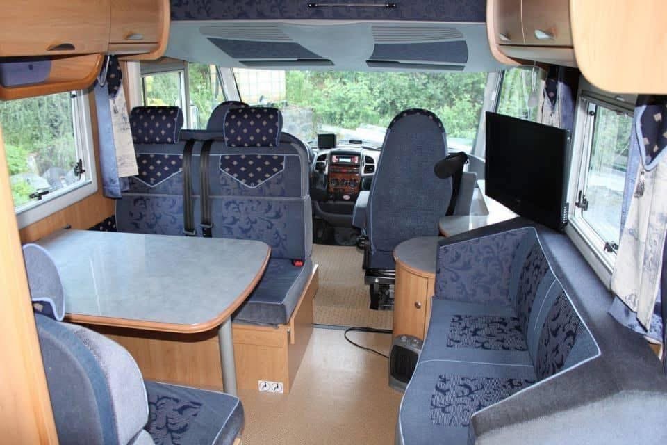 BURSTNER I820 - photo 4
