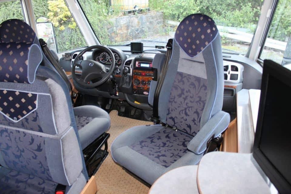 BURSTNER I820 - photo 12
