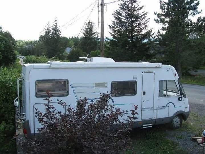HYMER B 644 2.8JTD - photo 2
