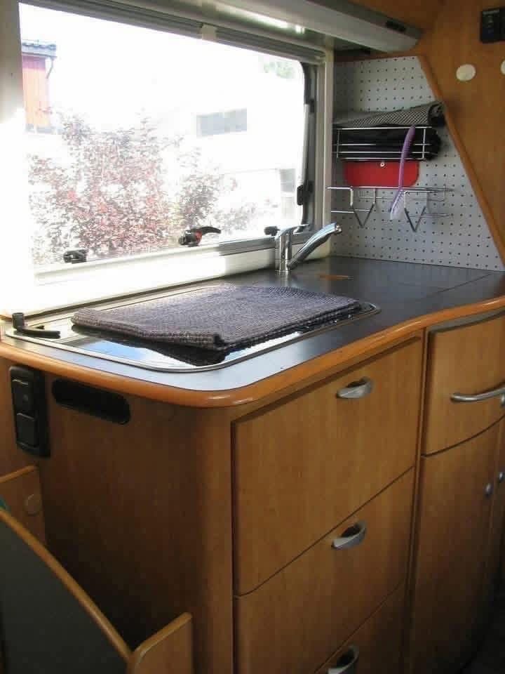 HYMER B 644 2.8JTD - photo 5