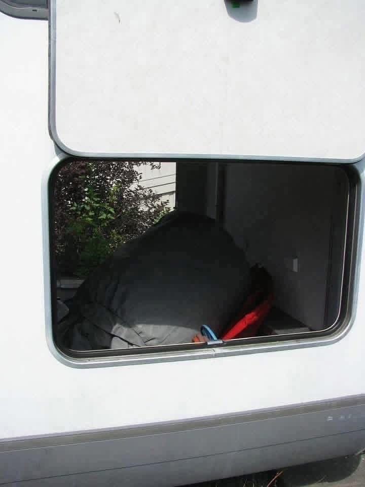 HYMER B 644 2.8JTD - photo 25
