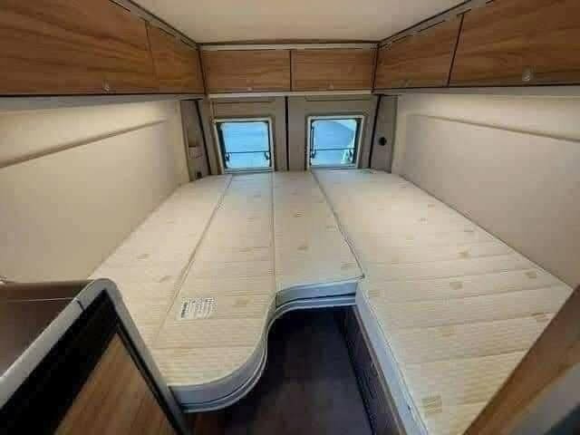 HYMER YELLOWSTONE - photo 21