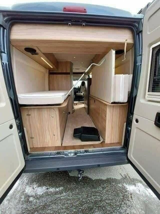 HYMER YELLOWSTONE - photo 27
