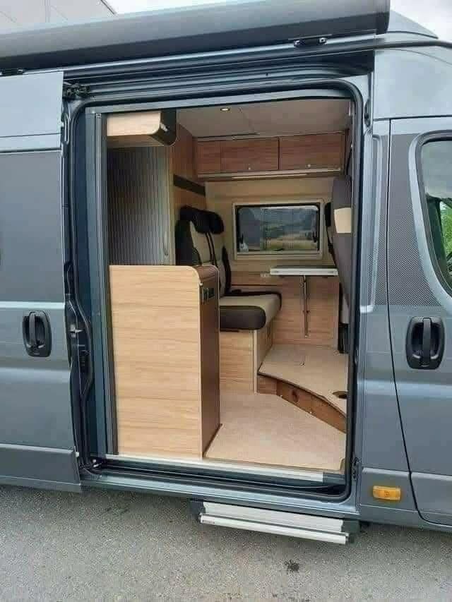 HYMER YELLOWSTONE - photo 30