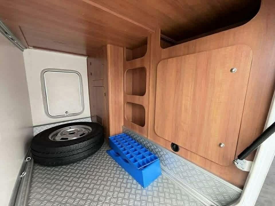 HOBBY VAN EXCLUSIVE - photo 36